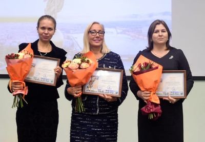 За лучший образовательный издательский проект года наградили творческую группу педагогов 623 лицея им. И.П. Павлова