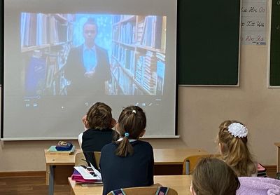 Ученики 101 лицея создали видеоролик «Блокадное Детство»