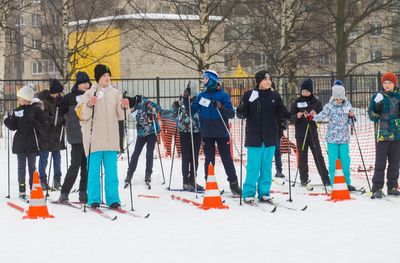 Школьники приняли участие в соревнованиях по лыжному биатлону