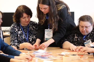 � 102 ����� ������ �������-��������� � ������ �������������� �������������� ���������������� ������ � ���������������� ��������� �����. ������ ��������